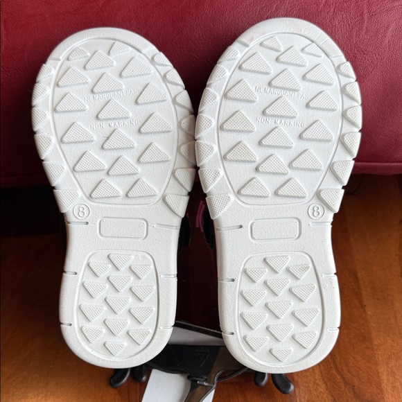 Athletic Works Toddler Shoes Sparkling Black Pink Girls Sneakers Barbiecore Sz 8 - Picture 6 of 9